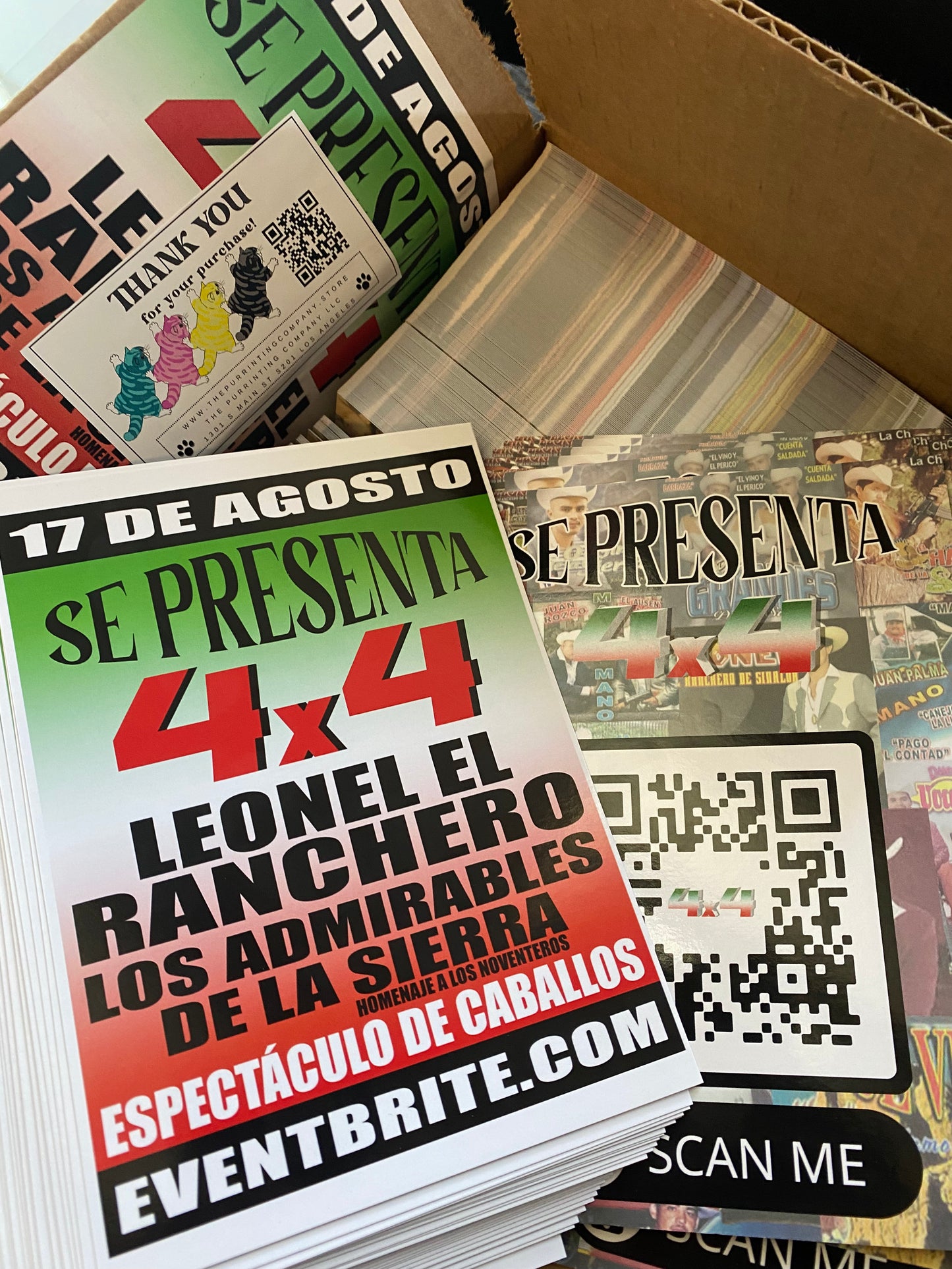 1000 FLYERS 100LB GLOSSY FULL COLOR BOTH SIDES